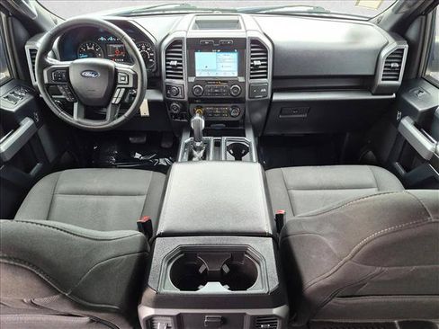 Used 2018 Ford F150 XLT w/ Equipment Group 302A Luxury AWD/4WD image 17