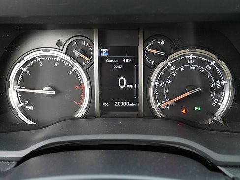 Used 2023 Toyota 4Runner Limited image 29