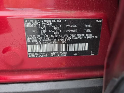 Used 2020 Toyota RAV4 XLE w/ Convenience Package FWD image 37