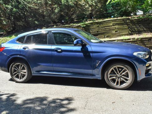 Used 2019 BMW X4 xDrive30i w/ M Sport Package 2 AWD/4WD image 10