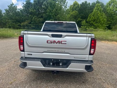 Used 2021 GMC Sierra 1500 Elevation RWD image 9