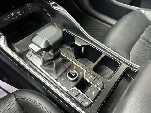 Certified 2025 Kia Sorento X-Line EX image 27