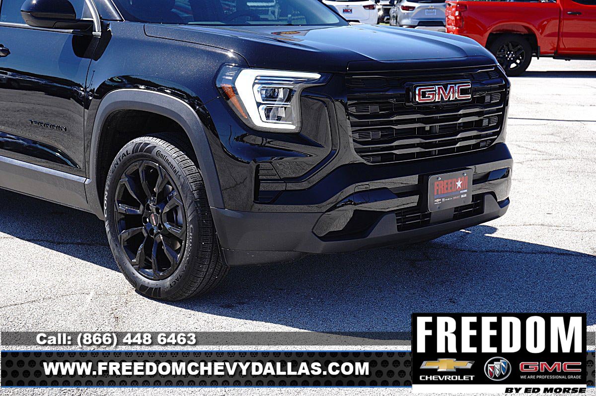 New 2027 GMC Terrain Elevation w/ Black Edition FWD image 7