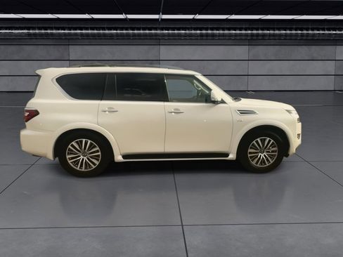 Used 2021 Nissan Armada SL image 9