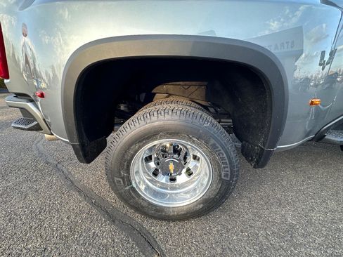 New 2026 Chevrolet Silverado 3500 High Country w/ High Country Premium Package AWD/4WD image 30