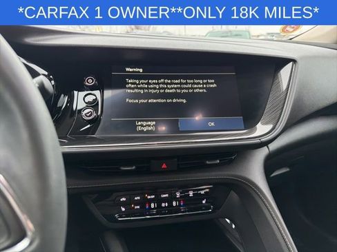 Used 2022 Buick Envision Essence w/ Safety Package image 27