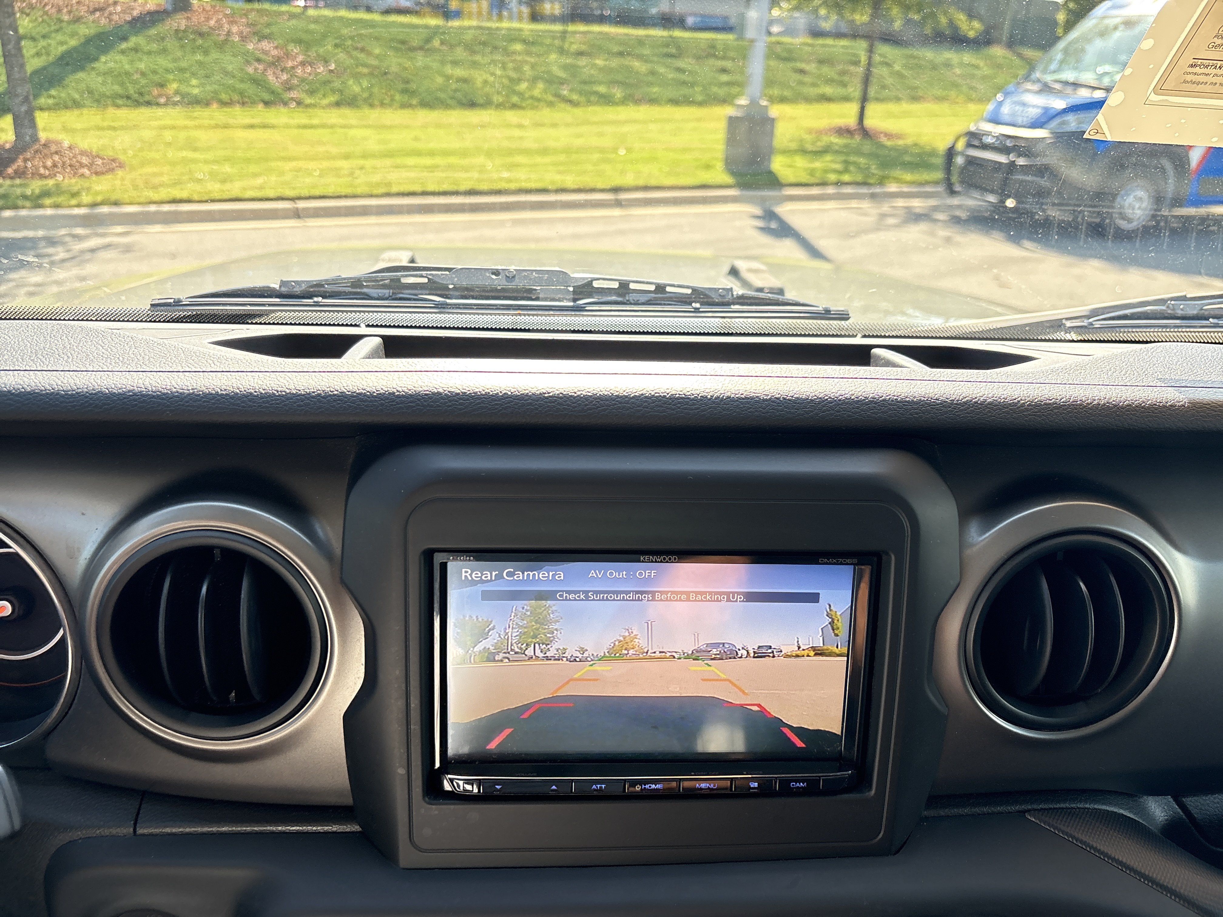 Used 2018 Jeep Wrangler Unlimited Sport AWD/4WD image 28
