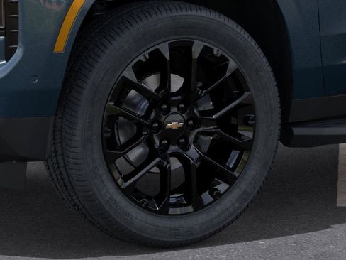 New 2026 Chevrolet Tahoe LS w/ LPO, Dark Essentials Package AWD/4WD image 9