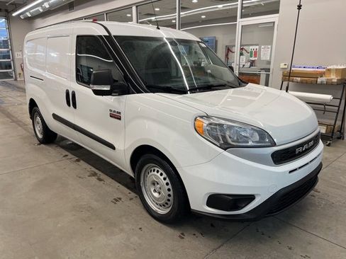 Used 2022 RAM ProMaster City Tradesman image 3