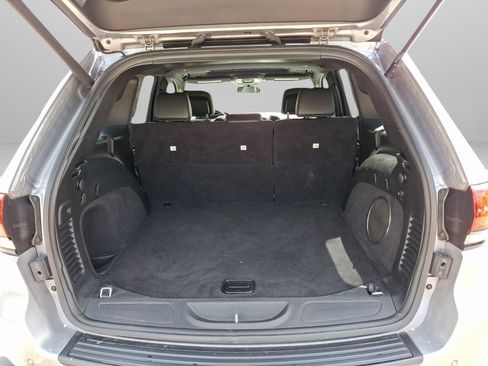Certified 2021 Jeep Grand Cherokee Laredo X AWD/4WD image 27