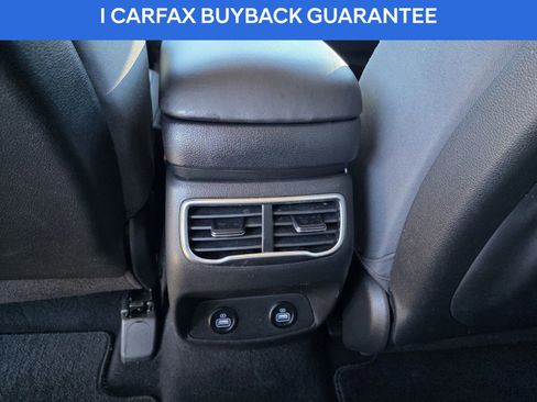 Certified 2023 Hyundai Santa Fe SE image 18