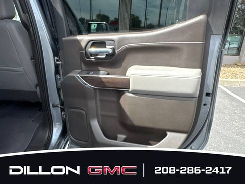 Used 2021 GMC Sierra 1500 SLT w/ SLT Premium Package AWD/4WD image 13