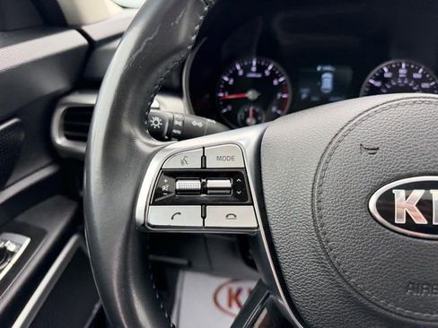 Used 2020 Kia Telluride S AWD/4WD image 14