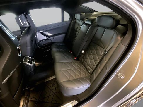 Certified 2023 BMW 740i RWD image 19