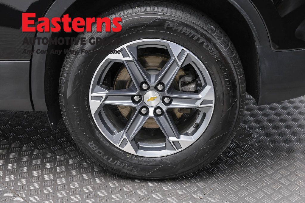 Used 2025 Chevrolet Blazer LT FWD image 10