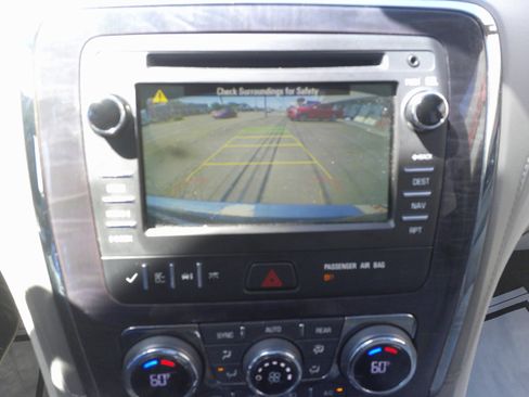 Used 2017 Buick Enclave Leather image 24