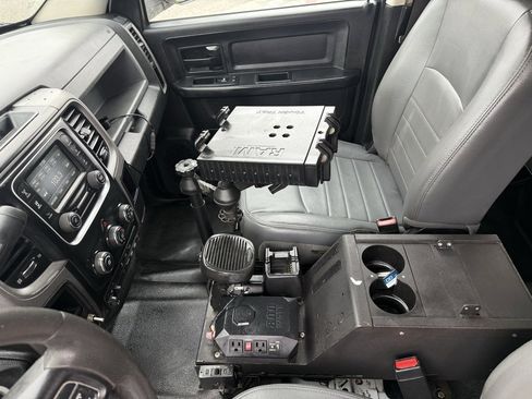 Used 2015 RAM 5500 Tradesman w/ Max Tow Package image 12