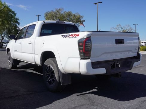 Used 2023 Toyota Tacoma TRD Sport AWD/4WD image 8