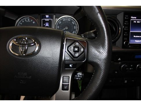 Used 2021 Toyota Tacoma SR5 image 27