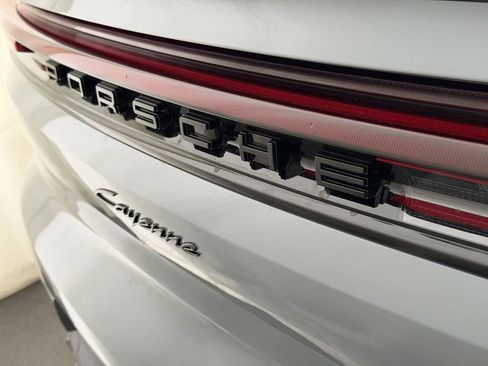 New 2026 Porsche Cayenne Coupe AWD/4WD image 25