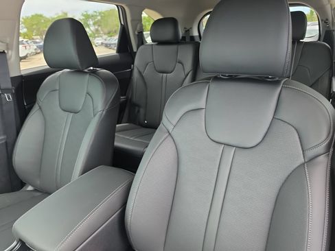 New 2026 Kia Sorento S FWD image 21