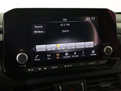 Used 2024 Nissan Pathfinder S image 42