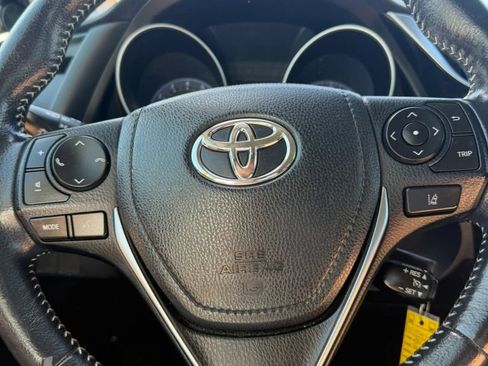 Used 2017 Toyota Corolla iM w/ Carpet Mat Package FWD image 20