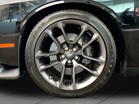 Used 2021 Dodge Challenger R/T Scat Pack RWD image 11
