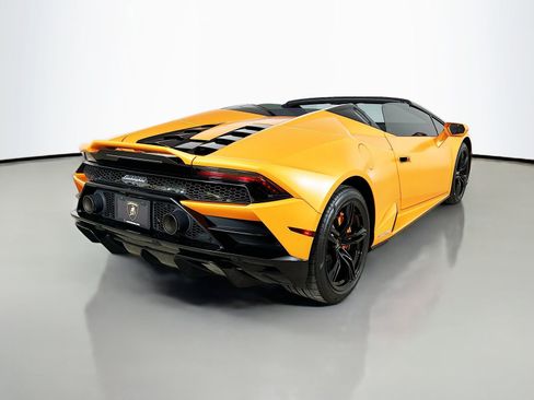 Used 2021 Lamborghini Huracan EVO RWD image 69