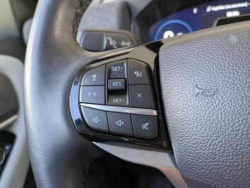 Certified 2025 Ford Explorer Platinum w/ LUX Leather Package image 26