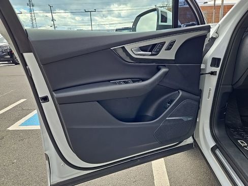 Used 2019 Audi Q7 2.0T Premium Plus w/ Premium Plus Package AWD/4WD image 12