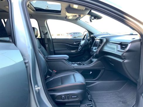Used 2023 GMC Acadia AT4 w/ Technology Package AWD/4WD image 16