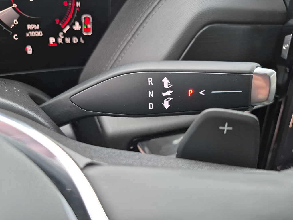 New 2026 GMC Yukon Denali w/ Denali Reserve Package AWD/4WD image 27