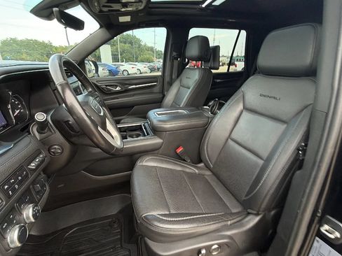 Used 2021 GMC Yukon Denali w/ Denali Premium Package AWD/4WD image 55