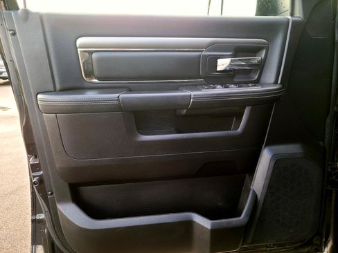 Used 2014 RAM 1500 Sport image 8