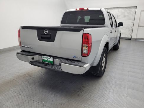 Used 2018 Nissan Frontier SV image 7