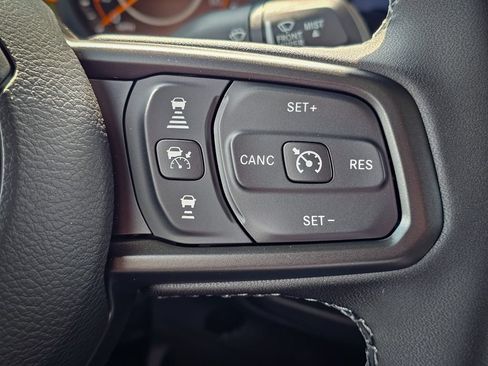 New 2026 Jeep Gladiator Sport AWD/4WD image 19
