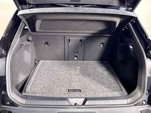 Used 2023 Volkswagen ID.4 Pro S AWD/4WD image 24