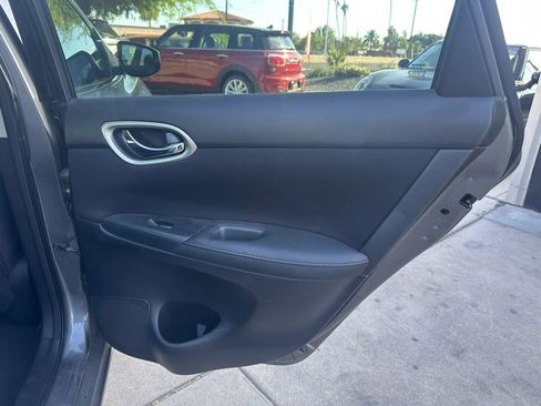 Used 2017 Nissan Sentra S FWD image 13