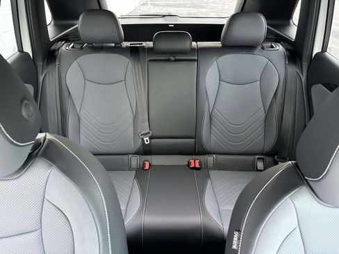 New 2026 Volkswagen Tiguan SE R-Line image 14