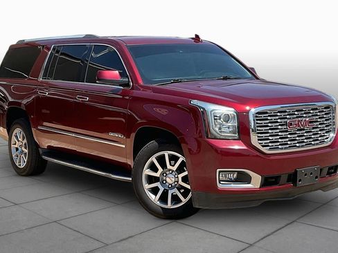 Used 2020 GMC Yukon XL Denali RWD image 4