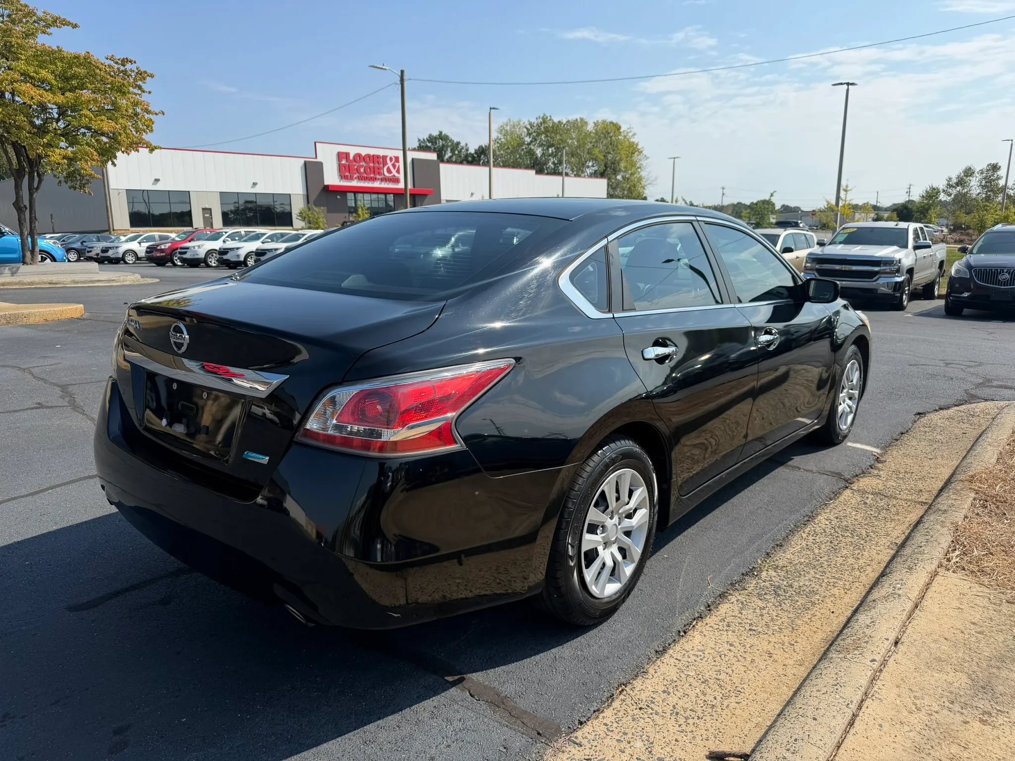 Used 2014 Nissan Altima 2.5 FWD image 7