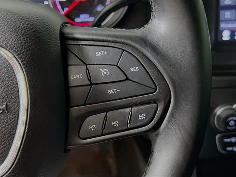 Used 2020 Dodge Charger Police w/ Street Appearance Group image 20