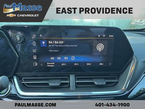 Certified 2024 Chevrolet Trax RS w/ Sunroof Package FWD image 13