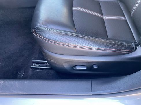 Used 2024 Nissan Altima 2.5 SR image 11