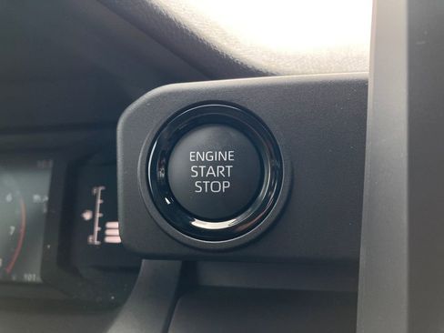 New 2026 Toyota Tacoma SR5 RWD image 18
