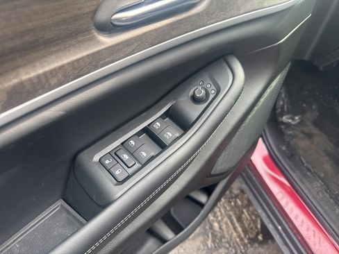 New 2026 Jeep Grand Cherokee Altitude AWD/4WD image 9