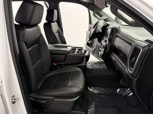 Used 2022 Chevrolet Silverado 2500 LT w/ Convenience Package image 15