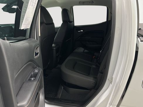 Used 2022 GMC Canyon AT4 image 20