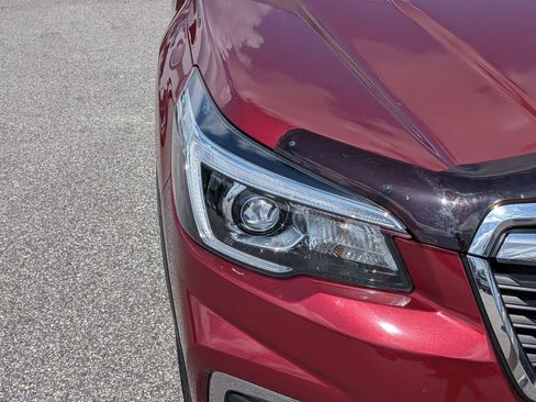 Used 2019 Subaru Forester Limited w/ Popular Package #3 AWD/4WD image 9